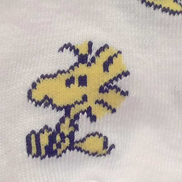 Peanuts Woodstock Women's No Shows Socks NEW size 4-10 unisex white yellow - Picture 2 of 8